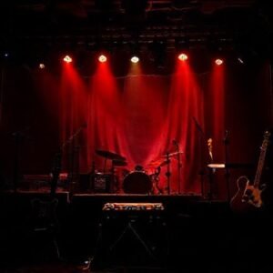 Image of Thumbnail: The Haunting Elegance of ‘Rosa de Hiroshima’: A Musical Reflection on Tragedy